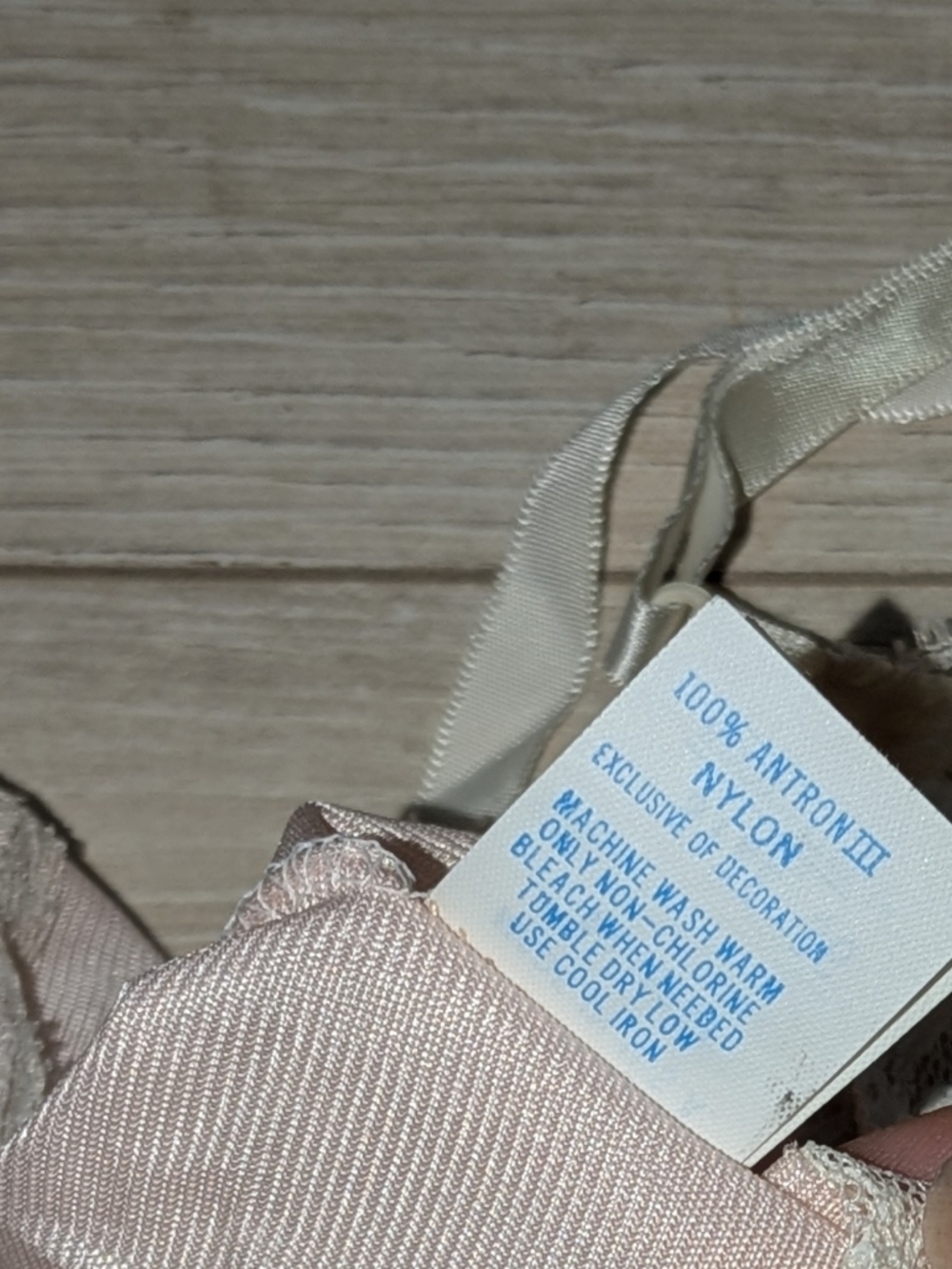 Vintage Nylon Slip W Lace - Picture 4 of 6